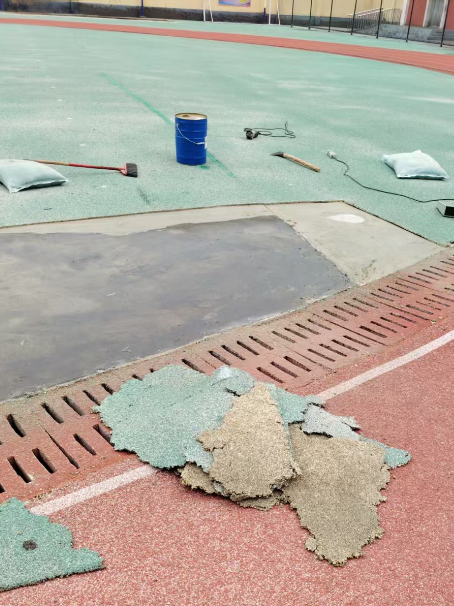 沧州球场翻新维修补、球场翻新修补改造